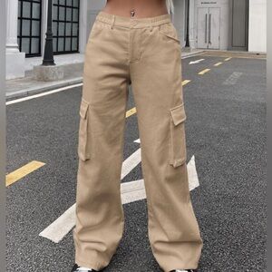 Relaxed Fit Tan Cargo Pants
